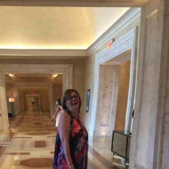 Meet your Posher, Aimee - Picture 1 of 1